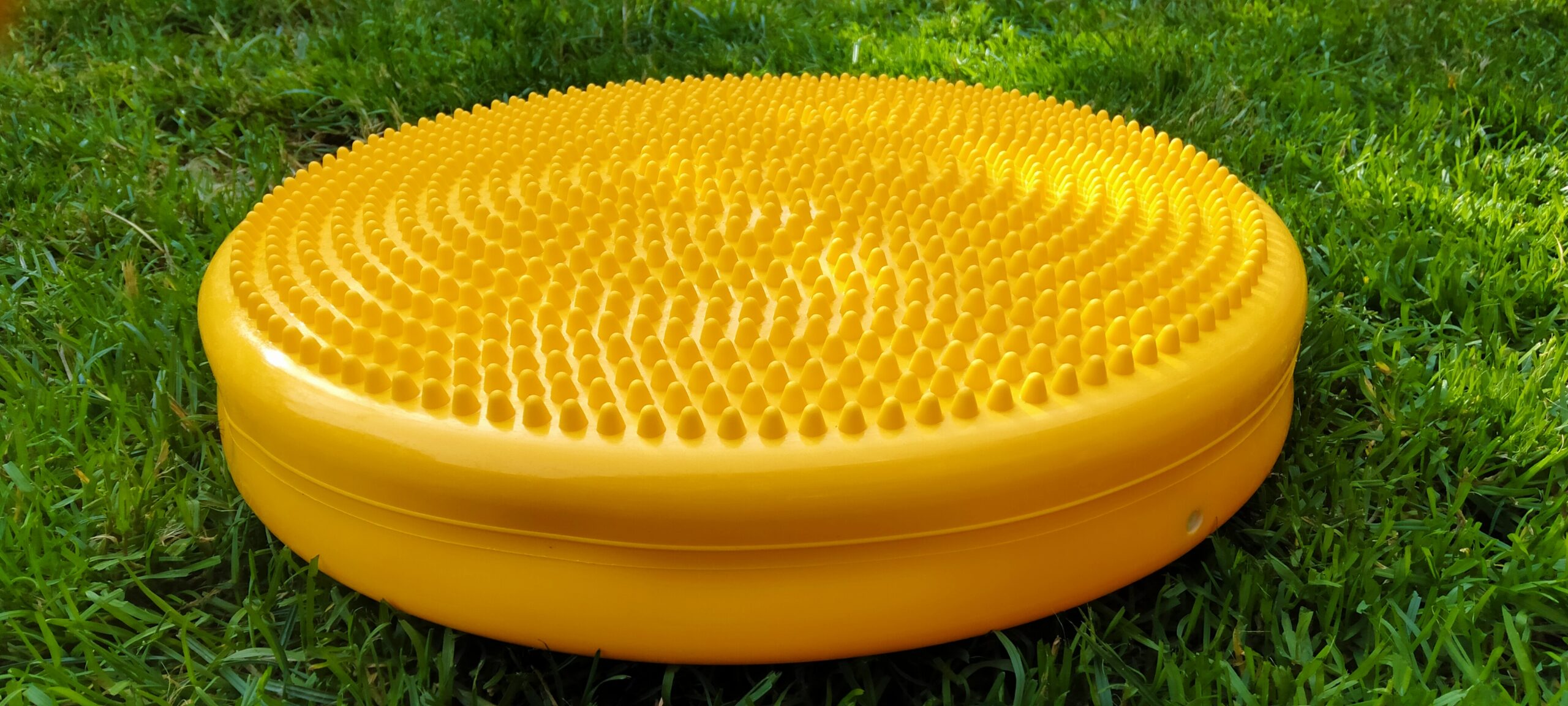 Poduszka sensoryczna Ø33 cm (żółta) - obrazek 6