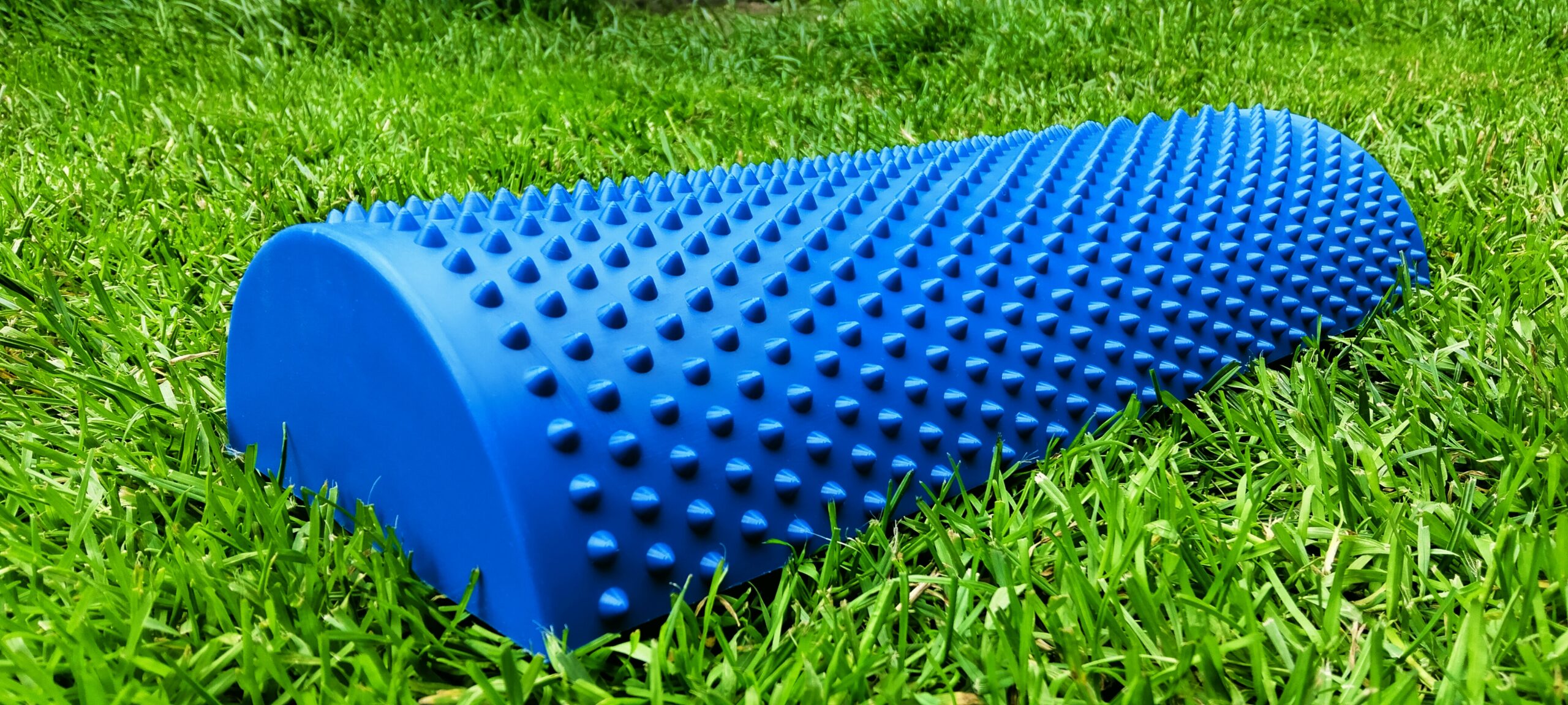 Półwałek sensoryczny 38 cm (niebieski)